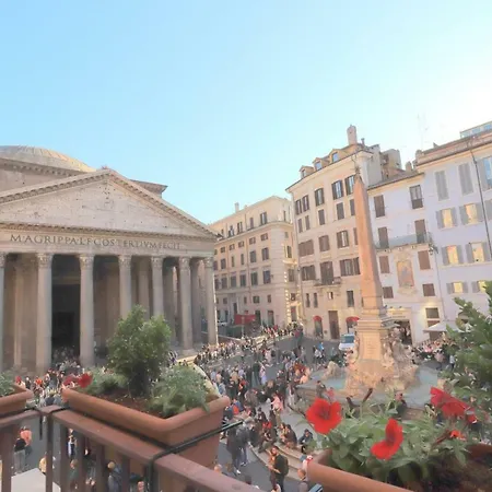Your Balcony At The Pantheon Lejlighedshotel *